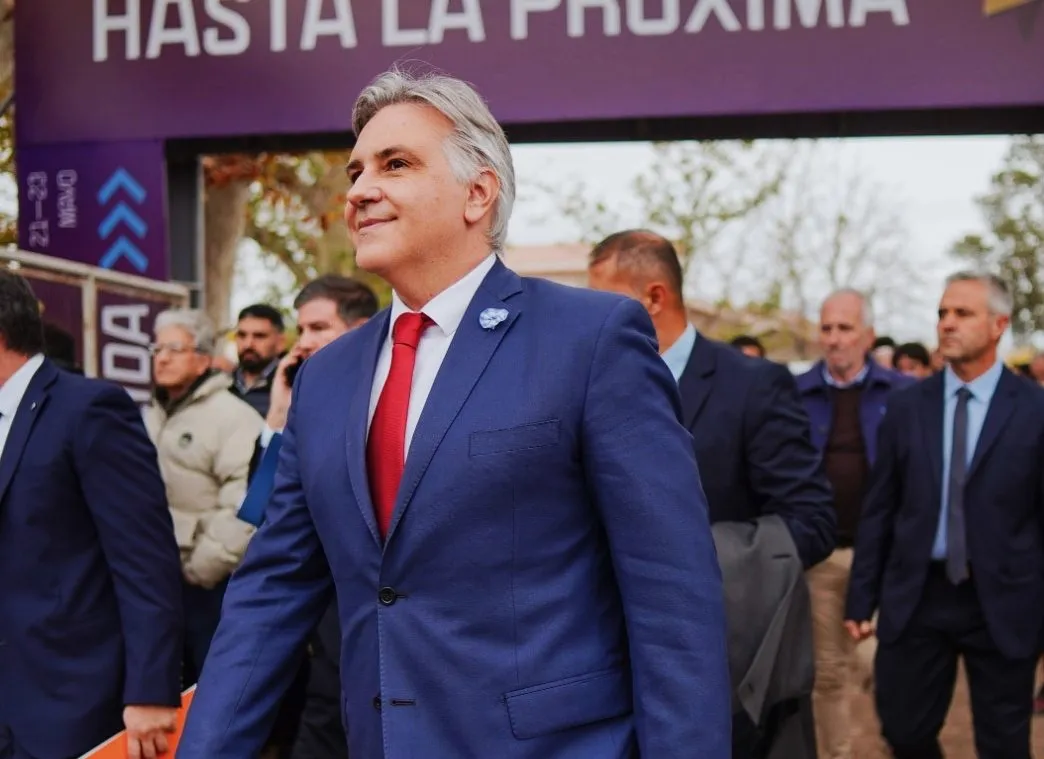 Martín Llaryora (X de Martín Llaryora)