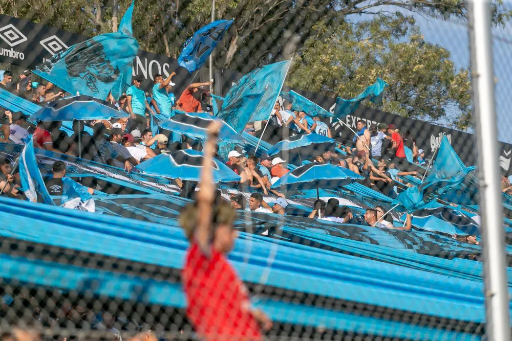 Hincgada celeste by @Belgrano