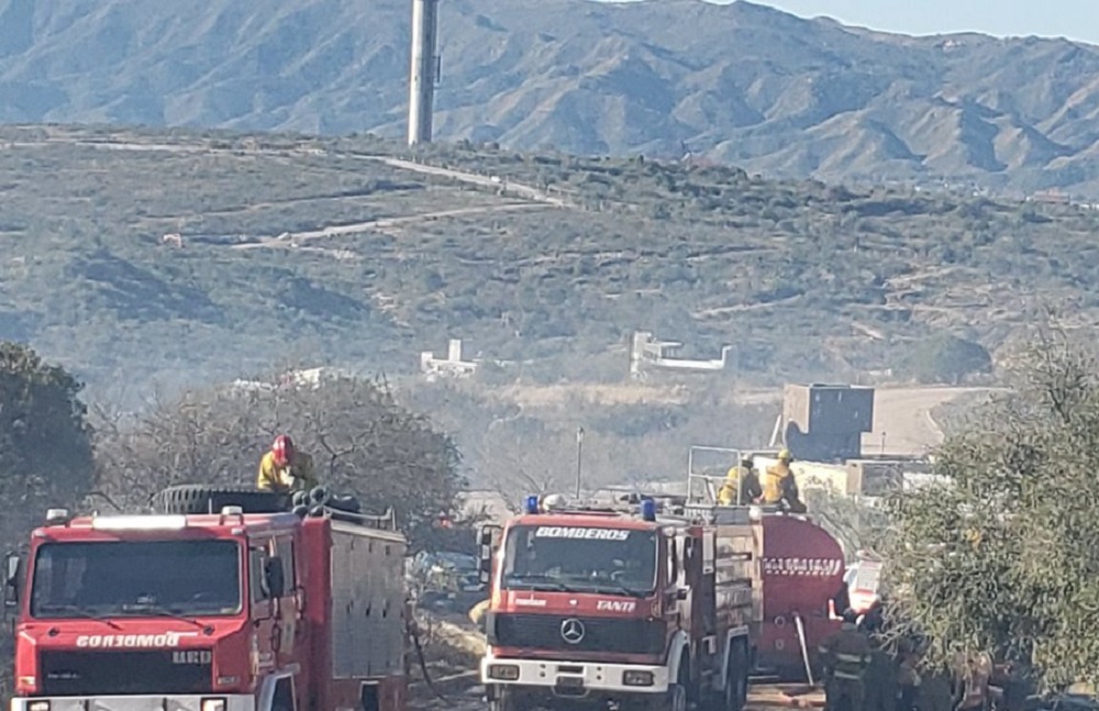 bomberos carlos paz by Ministerio de Gobierno Córdoba