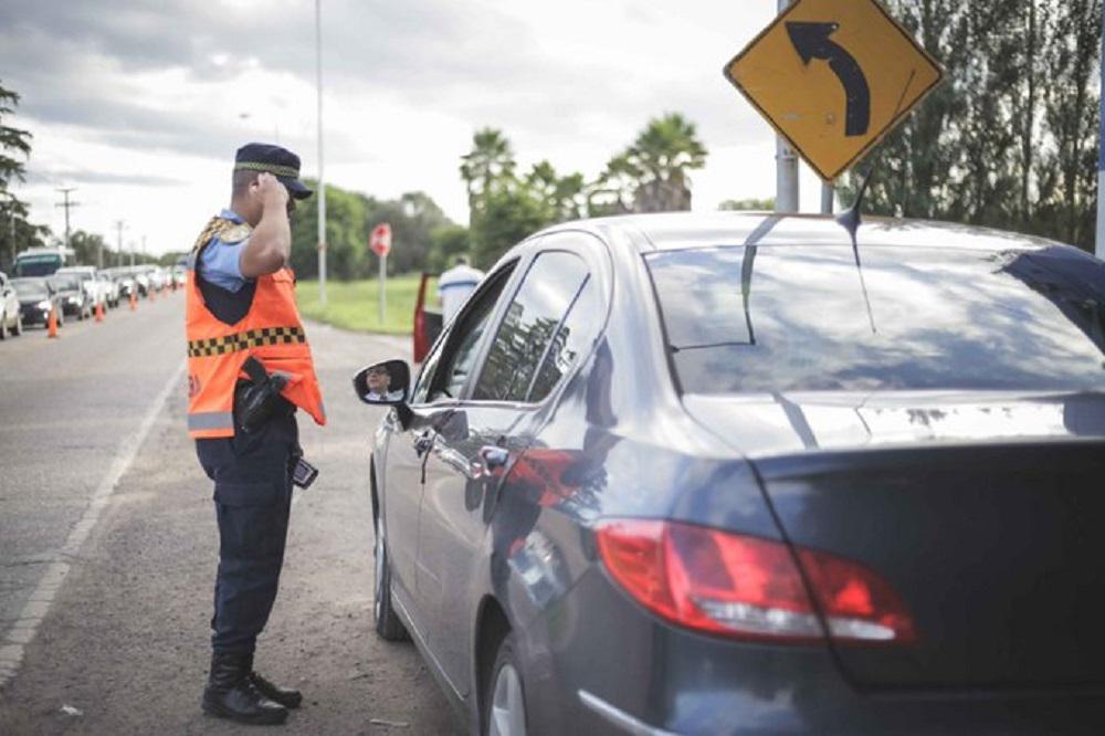 Control caminera @PoliciaCbaOf