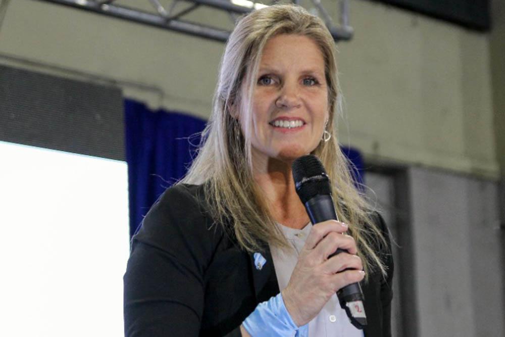 Cynthia Hotton