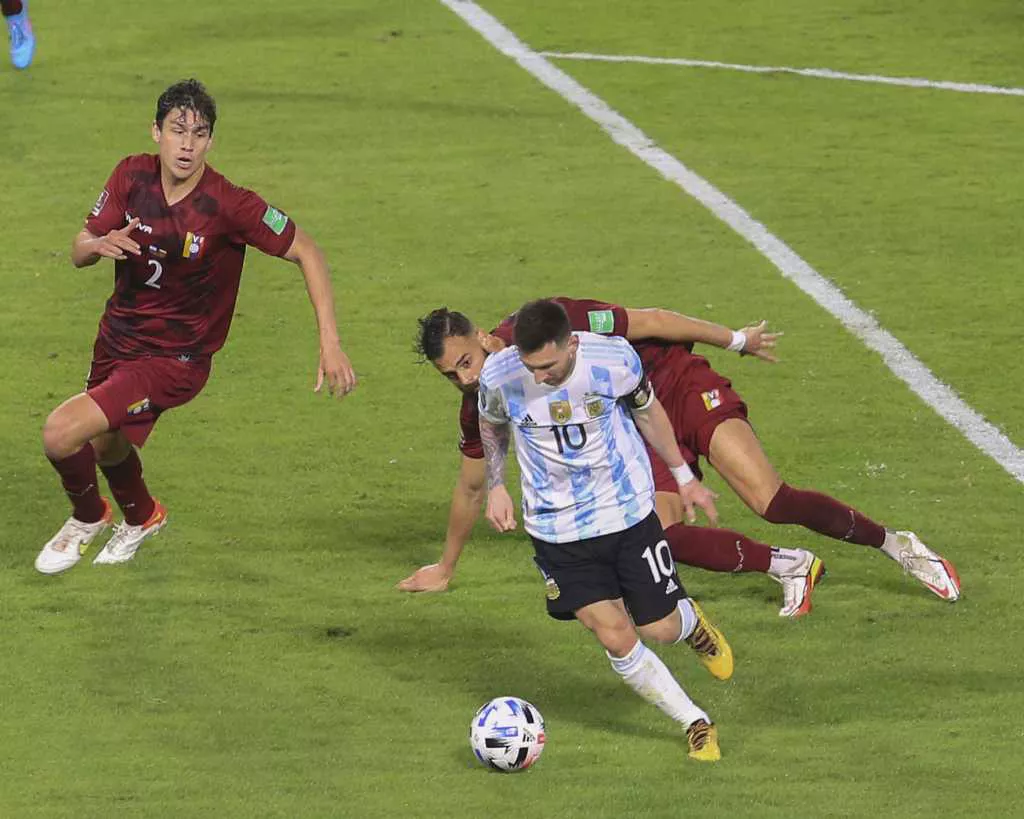 gol de messi arg-venez NA