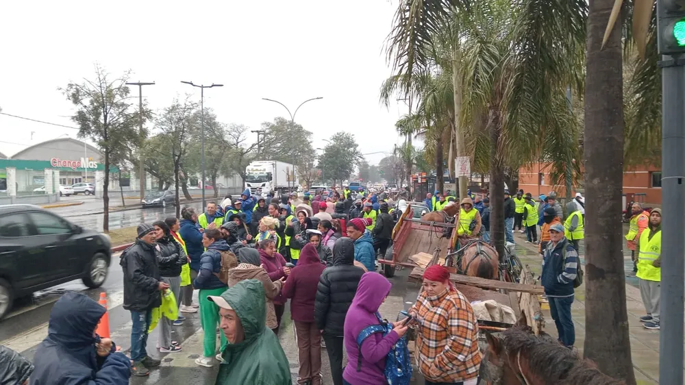 Reclamo de carreros en el CPC Ruta 20 (Coop La Igualdad) 02