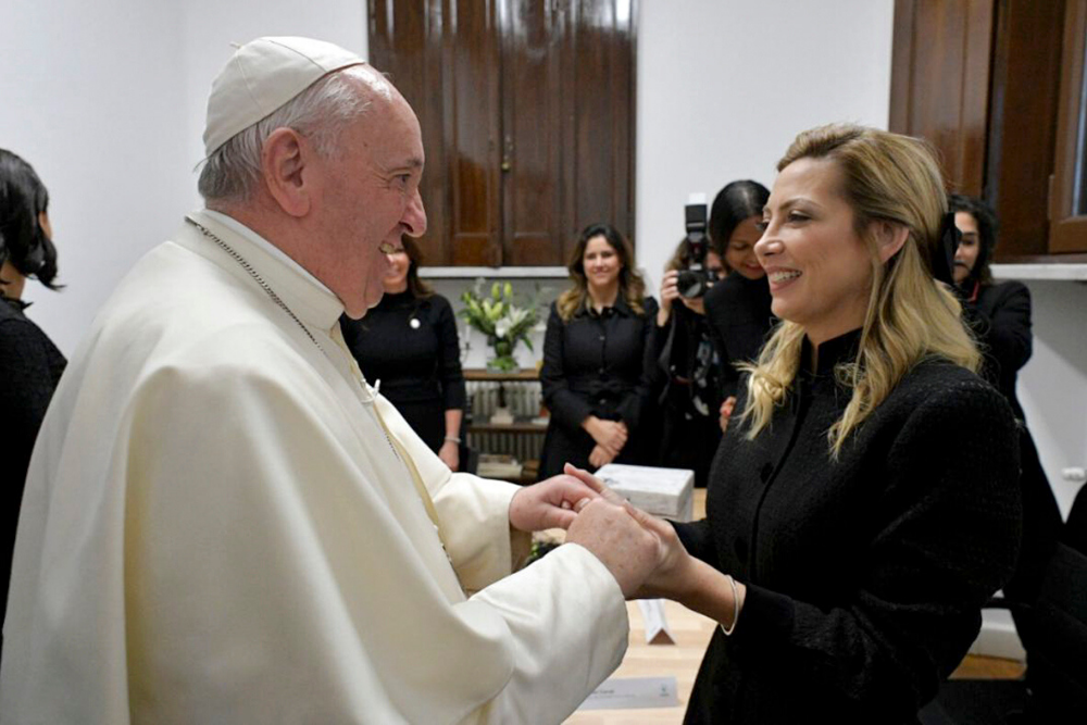 Fabiola Yañez y Papa Francisco