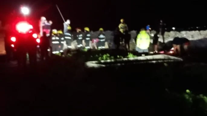 Operativo de rescate del cuerpo sin vida de un niño en Arroyo Algodón (El Diario del Centro del País)