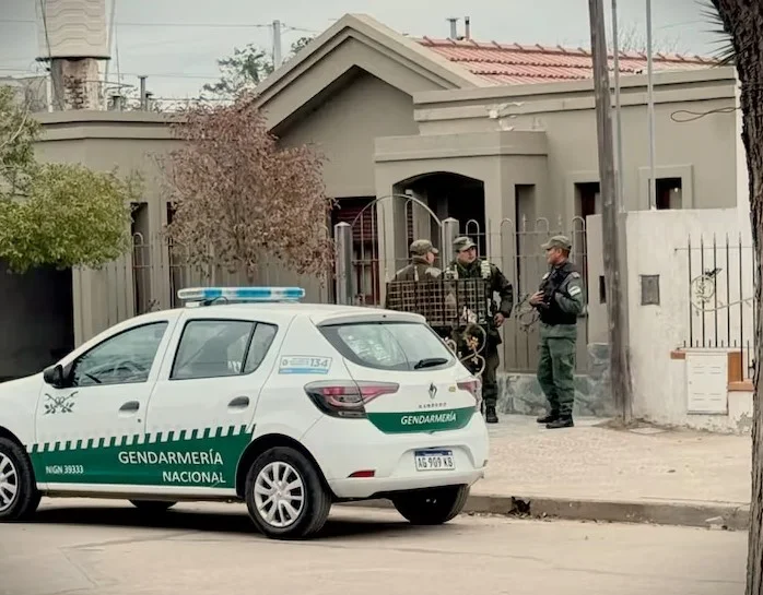 Allanamiento-en-el-domicilio-de-Marcos-Carasso-en-General-Cabrera-_FM-Sensaciones-en-el-Aire_