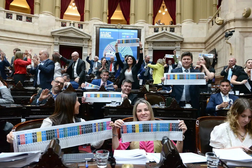 Aprueban la Boleta Única de Papel en Diputados (X de Diputados)