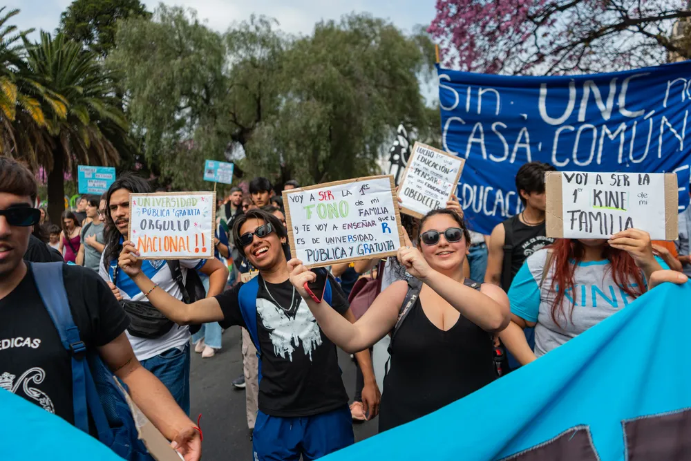 Marcha Federal Universitaria contra los vetos en Córdoba (Lucrecia Bianchini) 19