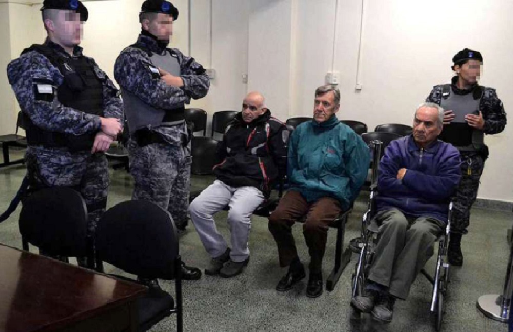 Armando Gómez ex jardinero y los curas Corbacho y Nicola Corradi los 3 imputados que enfrentan el juicio Foto Prensa Poder Judicial