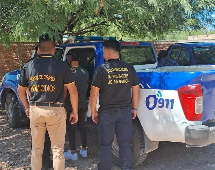 policía