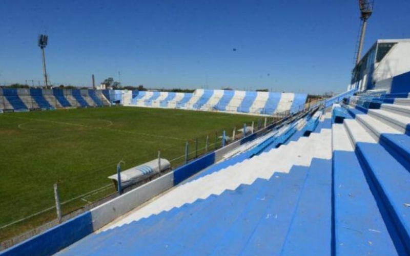 Cancha vacía de Racing gentileza