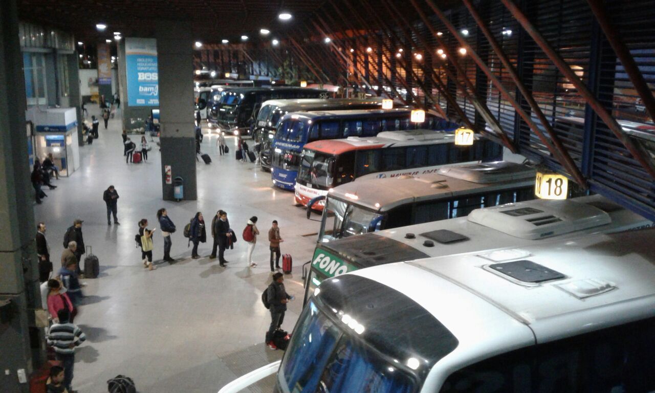 terminal de omnibus turismo by moni hernandez (2)