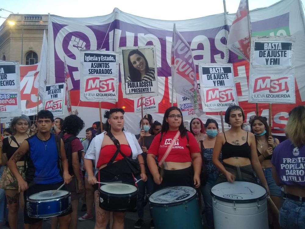 Marcha contra la violencia de genero @LuciEchevarria