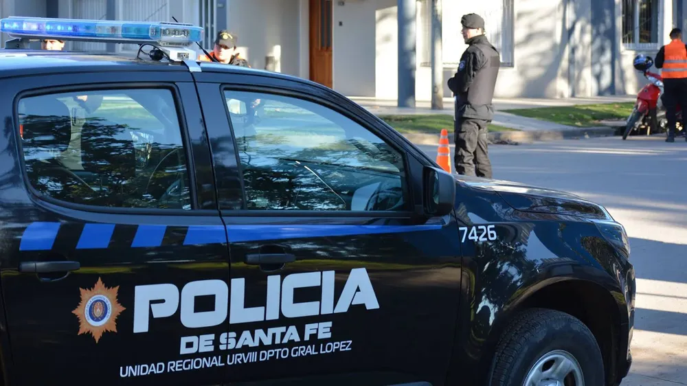 policía de santa fe by gentileza