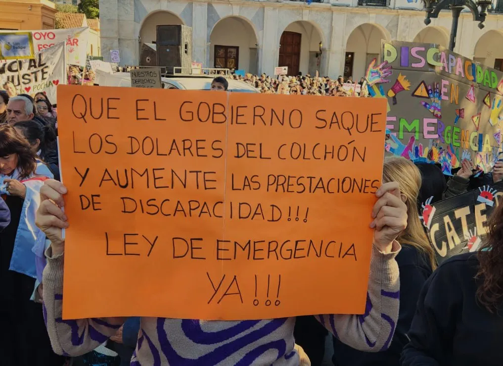 Manifestación Emergencia en Discapacidad Córdoba
