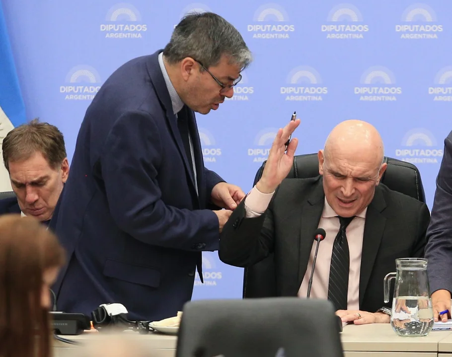 Germán Martínez y José Luis Espert en reunión de Comisión de Diputados (NA)