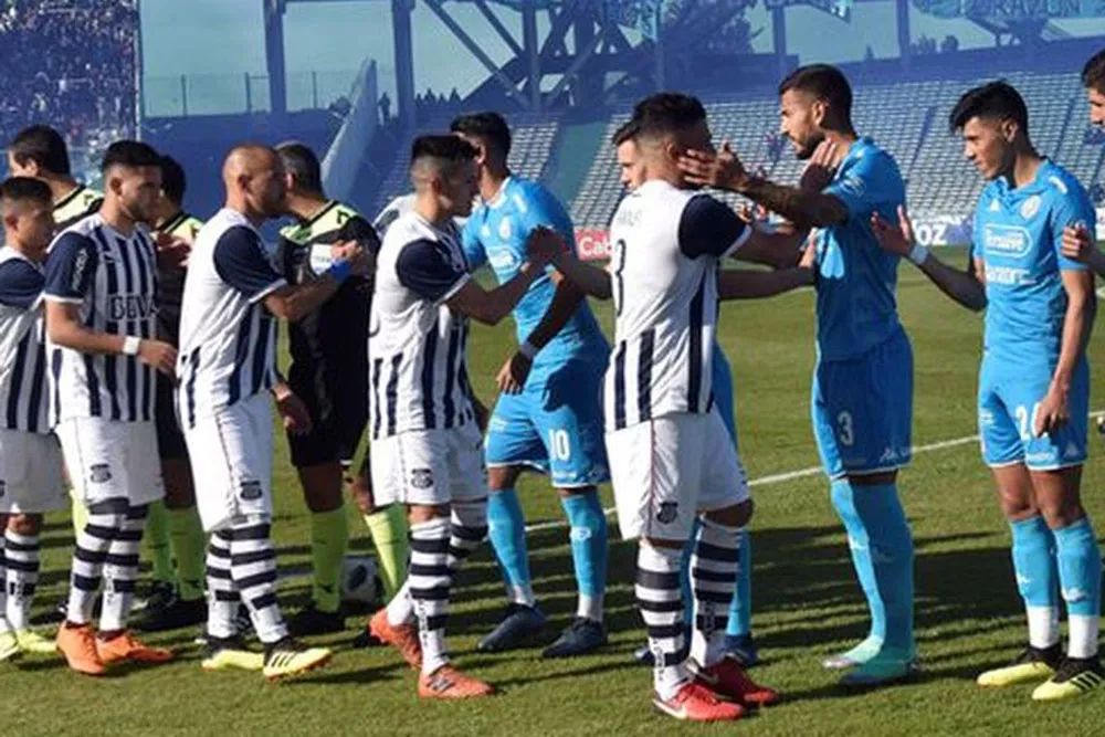 Talleres saludó a Belgrano por su retorno a Primera división