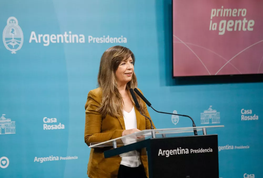 Gabriela Cerruti (NA) 77