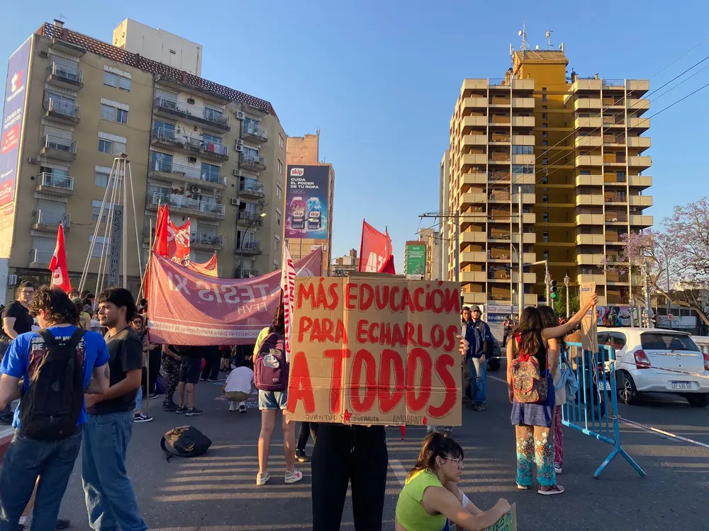 Marcha contra Milei by LNM Bahía de Palma