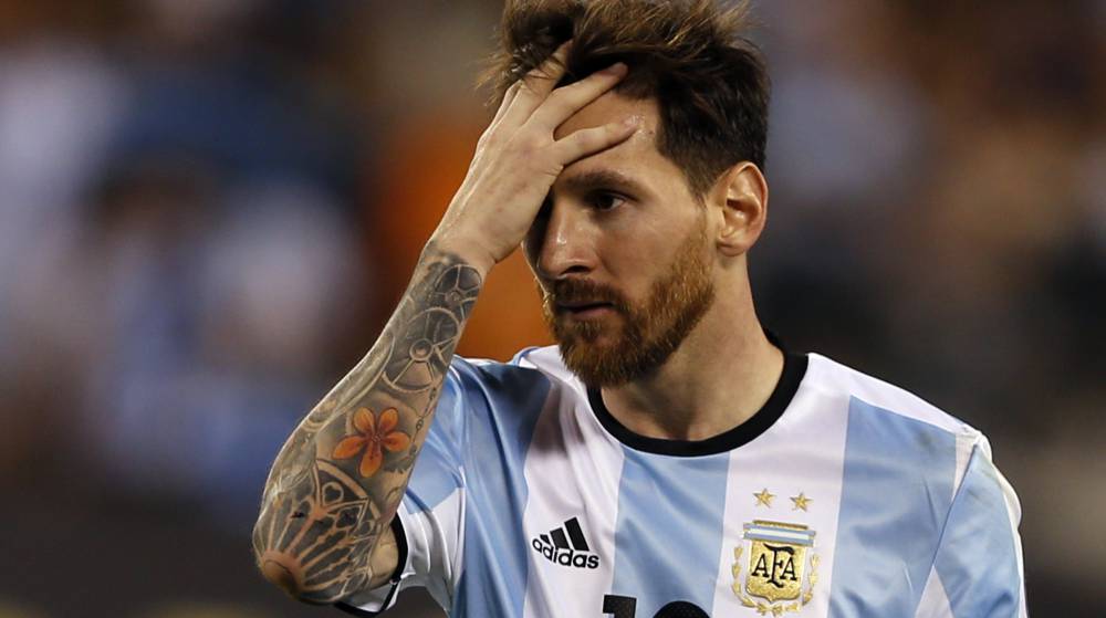 Un Messi apagado que fortalece a la Argentina