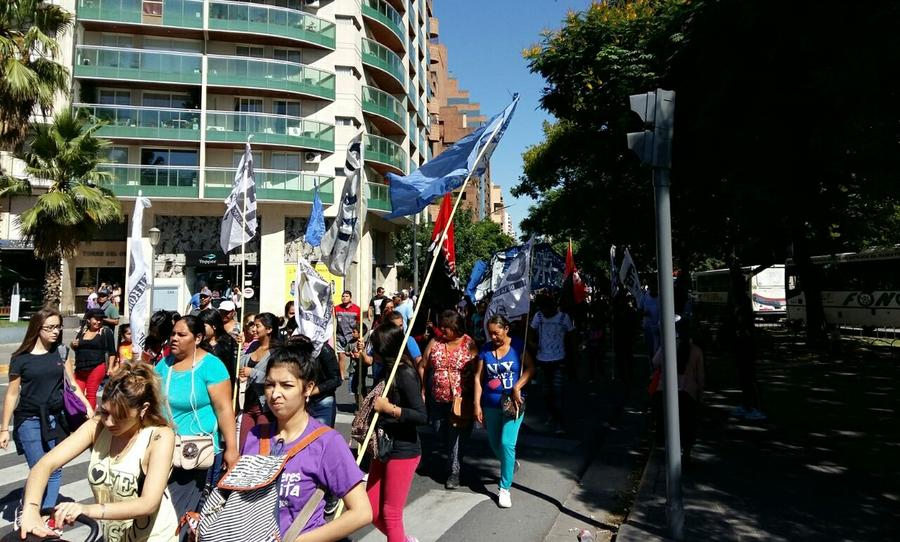 columnas cordoba marcha cgt