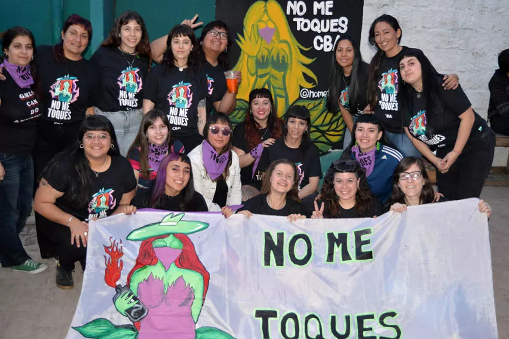 No me toques00001