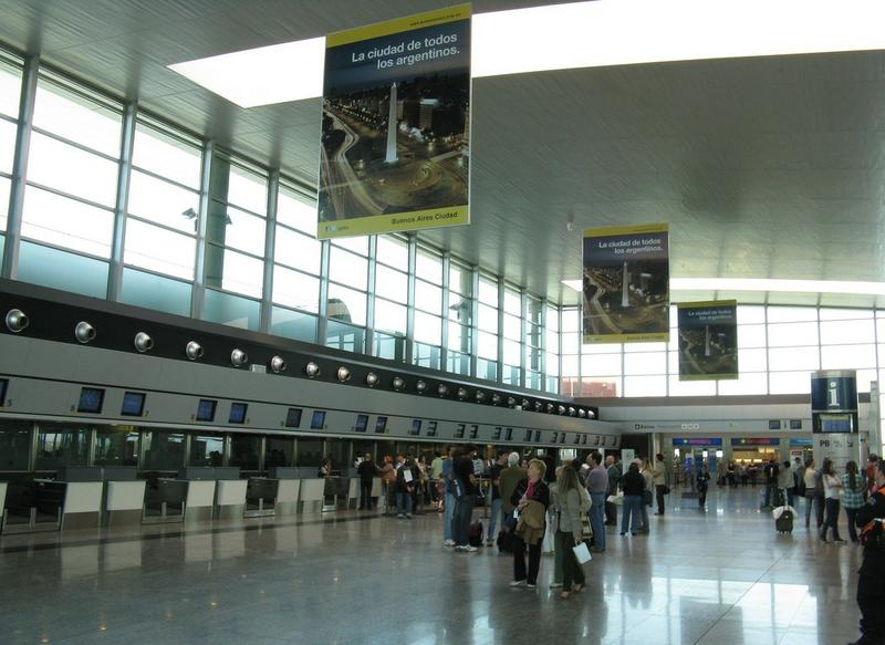 aeropuerto taravella