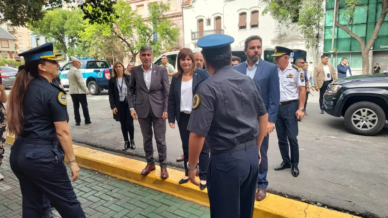 BULLRICH y Quiteros BY @NacionalCórdoba