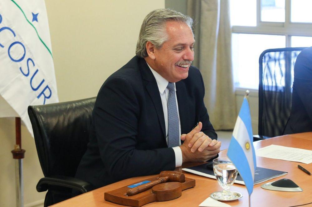 Alberto Fernández Sonrisa
