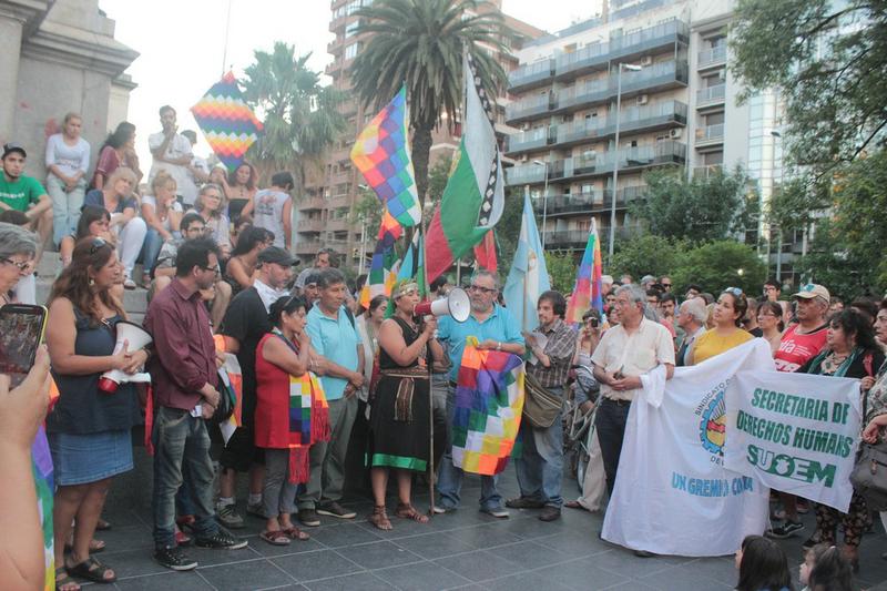 FOTO MAPUCHES MARCHA 130117 1