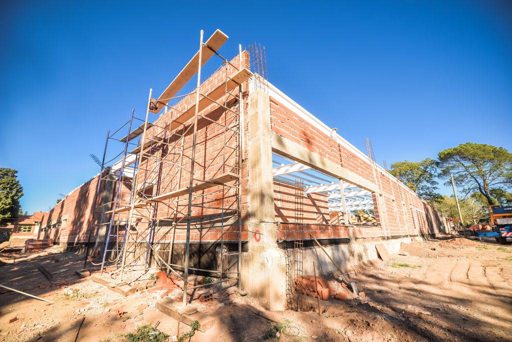 hospital zona suroeste obra by Provincia