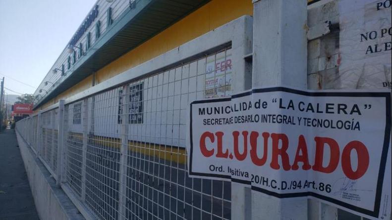 La Calera supermercado El Doce
