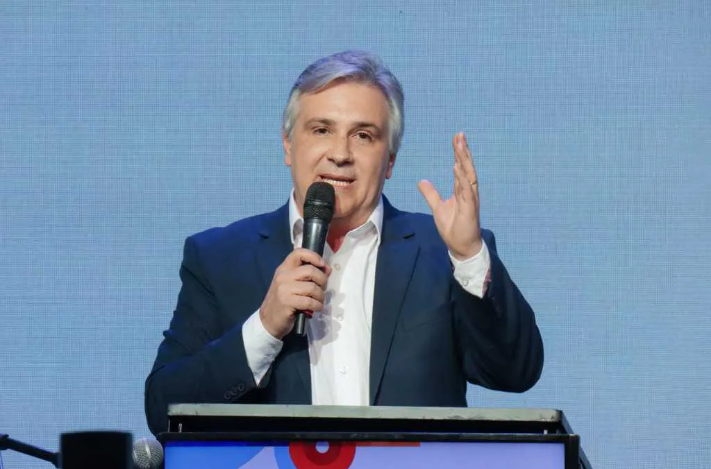 multimedia.normal.a988244deea13d32.TUFSVElOIExMQVJZT1JBX25vcm1hbC53ZWJw