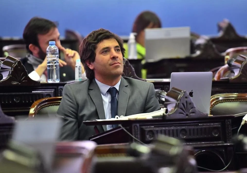 Sebastián García de Luca by gentileza
