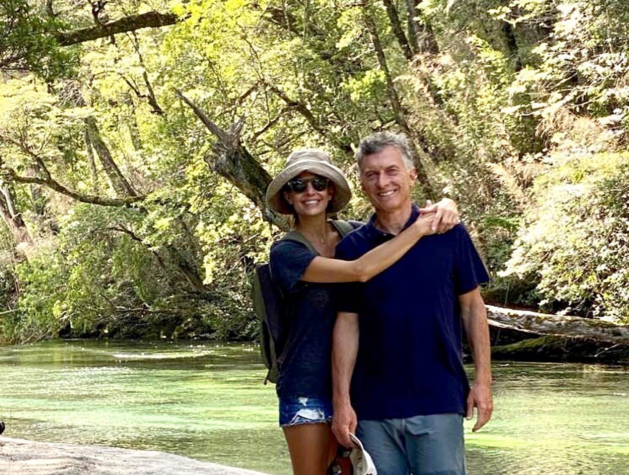 Macri vacaciones en la Patagonia by @juliana.awada