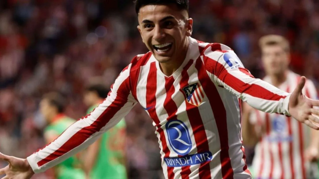 River confirmó a Thiago Almada como refuerzo: se suma al plantel en las próximas horas thumbnail