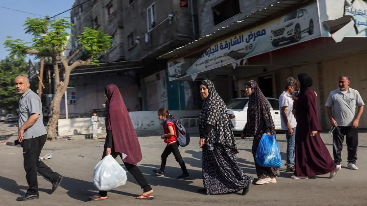 Evacuación de Gaza by Télam (AFP)