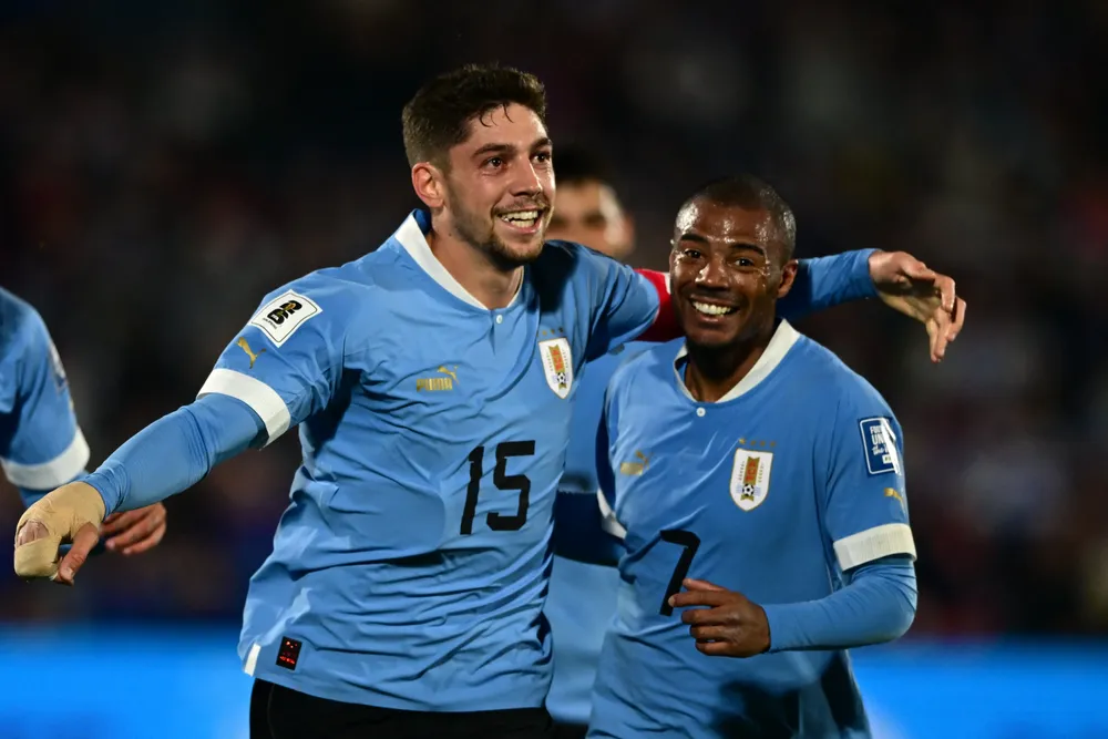  Uruguay debutó con victoria en la hora ante México