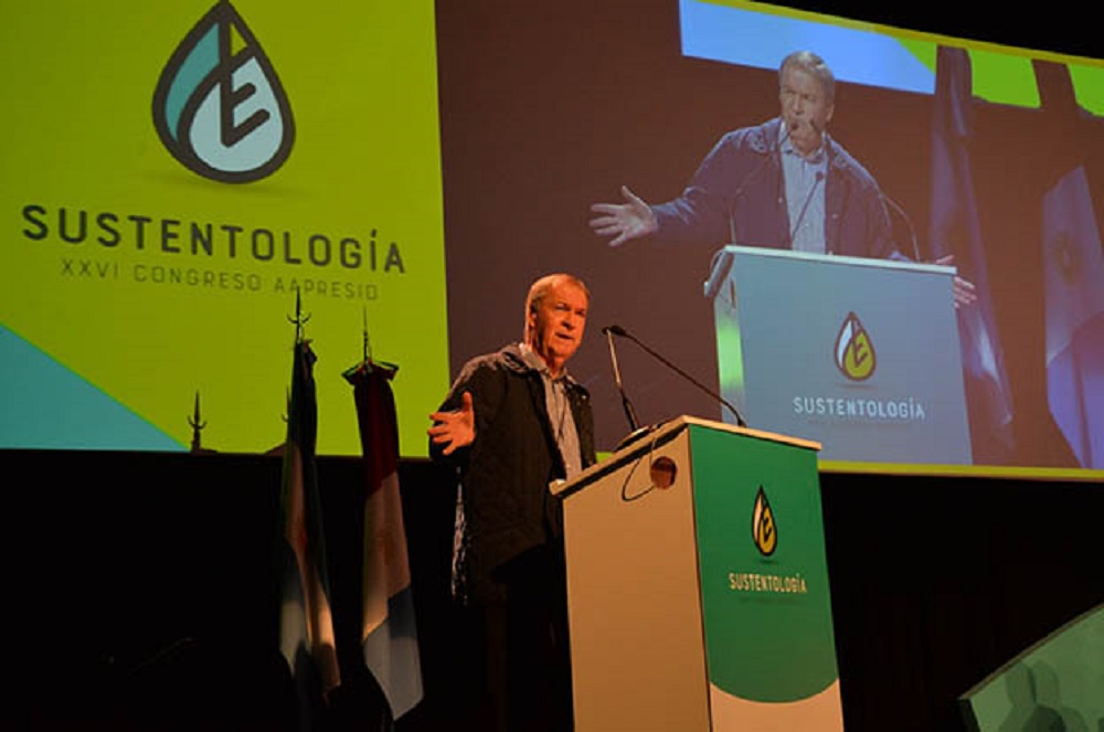 Schiaretti prensa Gobierno