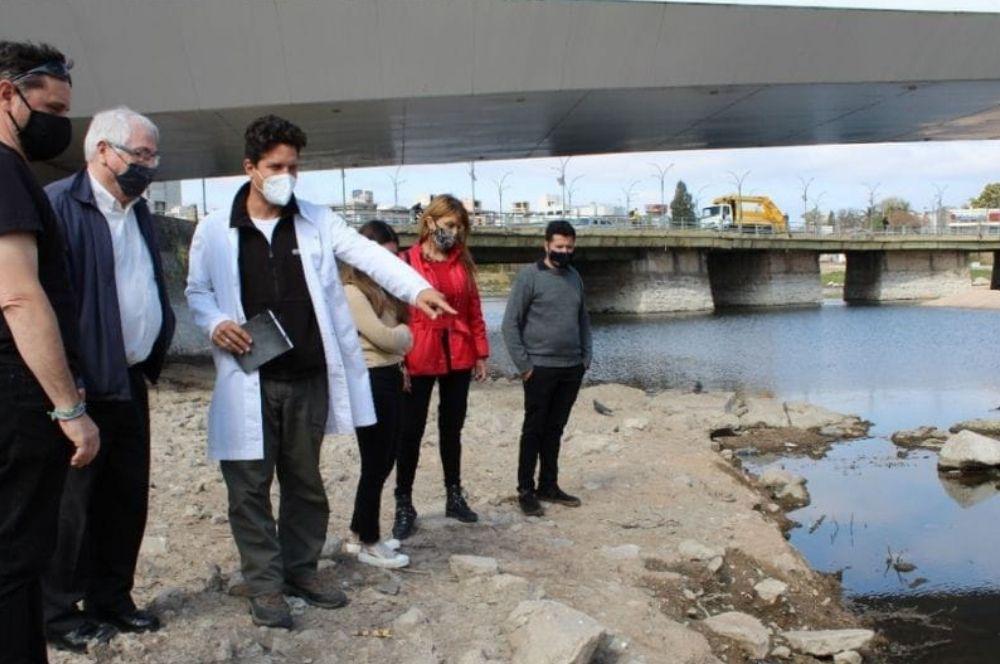 Eduardo Fernández lleva la discusión por la contaminación del San Roque al Congreso