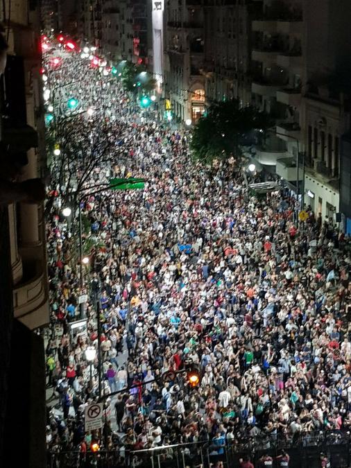 cacerolazo 9