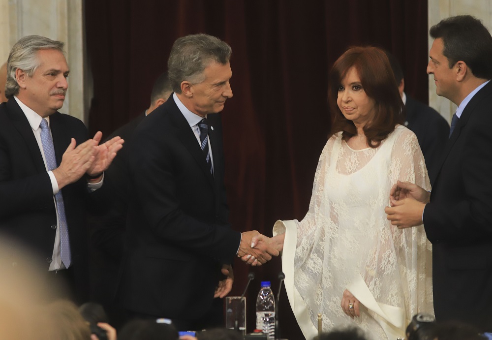Macri y Cristina saludo en el Congreso NA