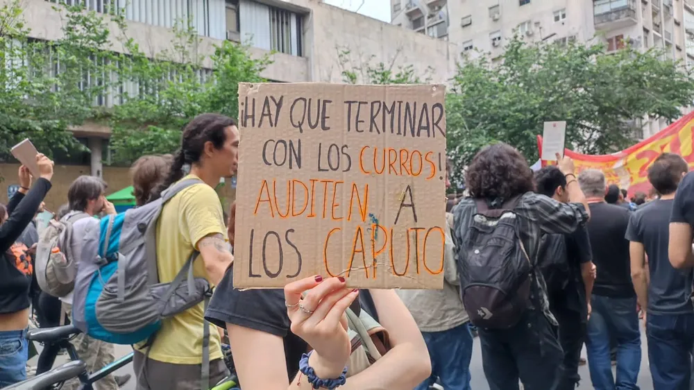 tercera marcha uni by lnm