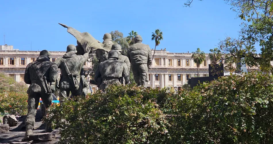 Monumento a Veteranos de Malvinas (Justicia Córdoba)
