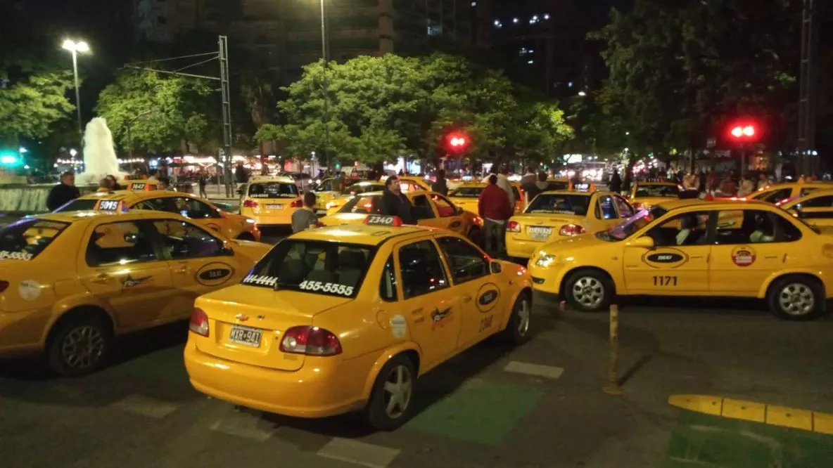 Protesta de taxis by gentileza