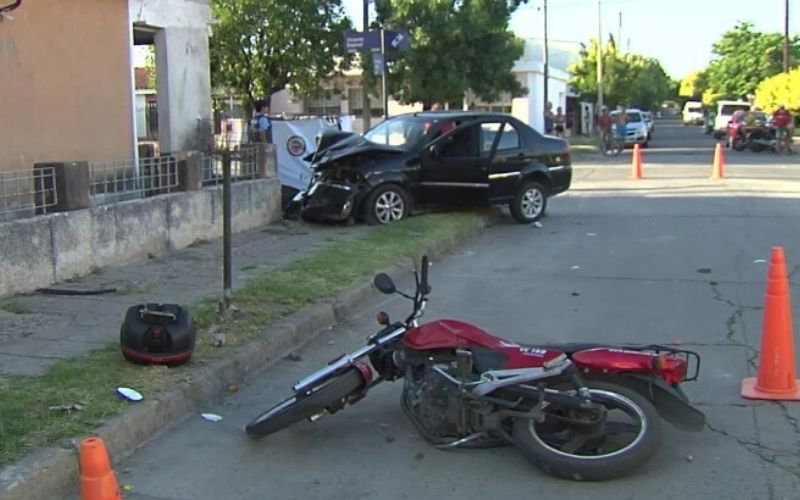 Accidente en Barrio Los Paraisos Cba24n