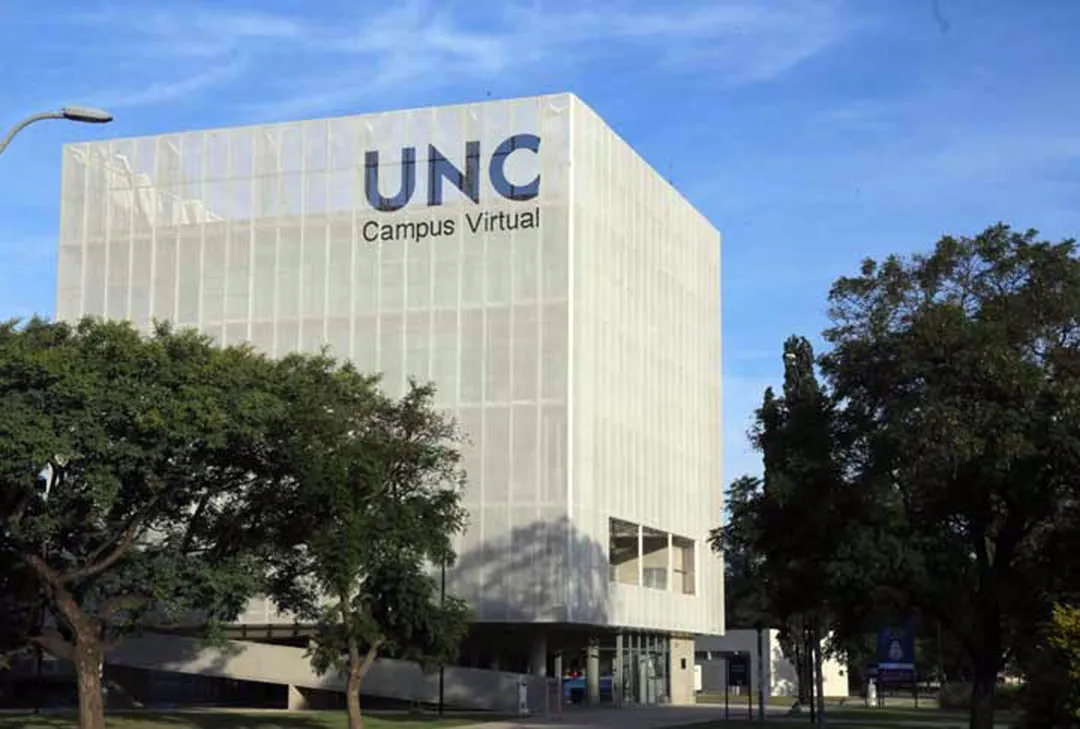 UNC campus by gentileza