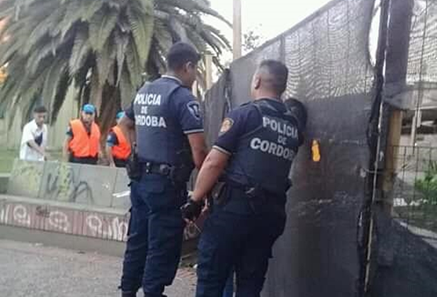 abuso policial carlos paz 2