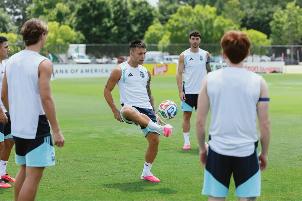 práctica de la Sleccion Foto arroba Argentina