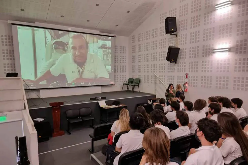 Charla NAsa00004